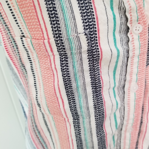 Max Studio Button Up Tank - Picture 4 of 10